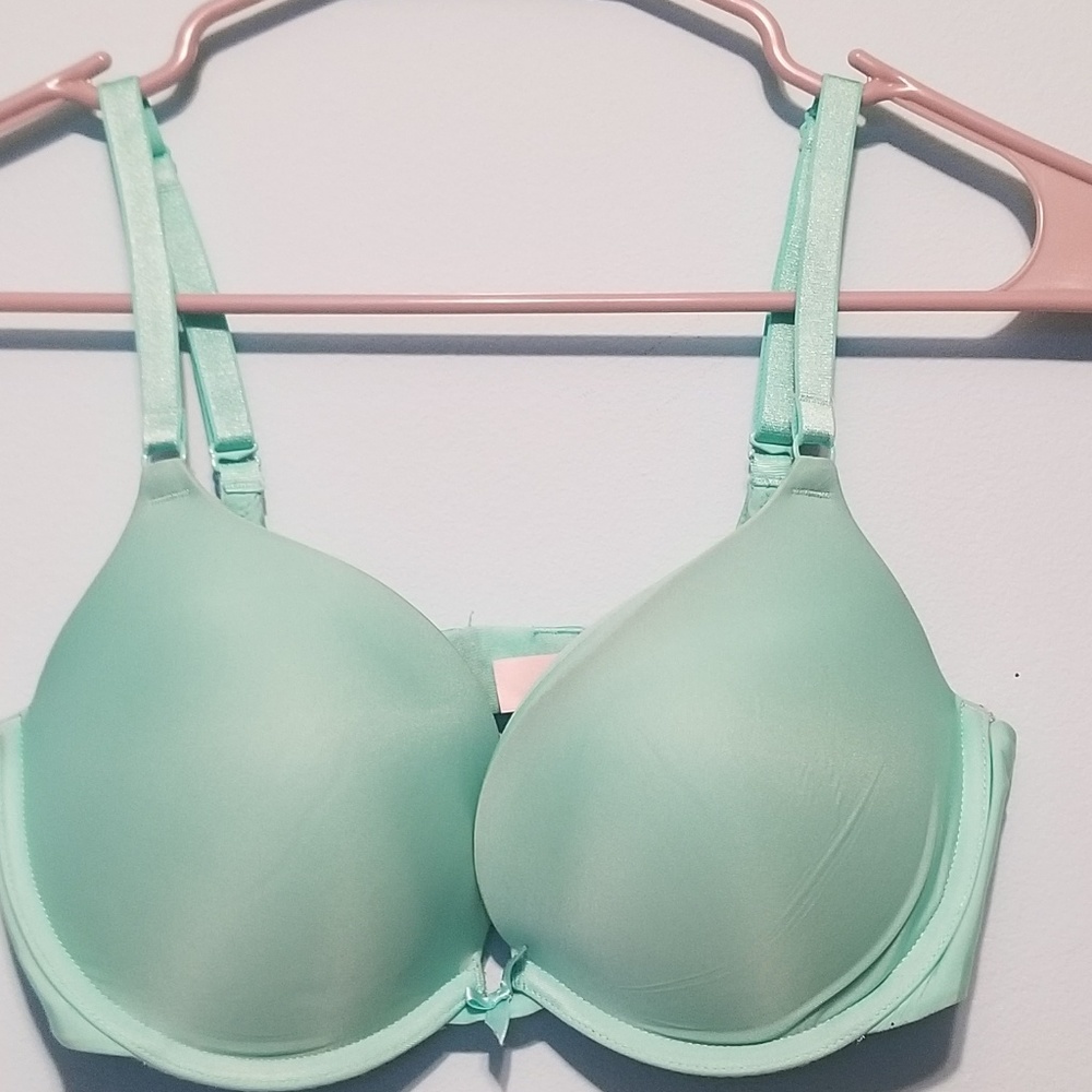 Victoria's Secret bra
